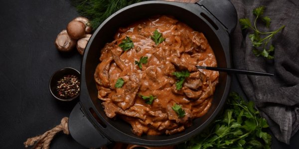 Бефстроганов из говядины - с подосиновиками