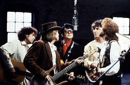 Traveling Wilburys - Born In Time