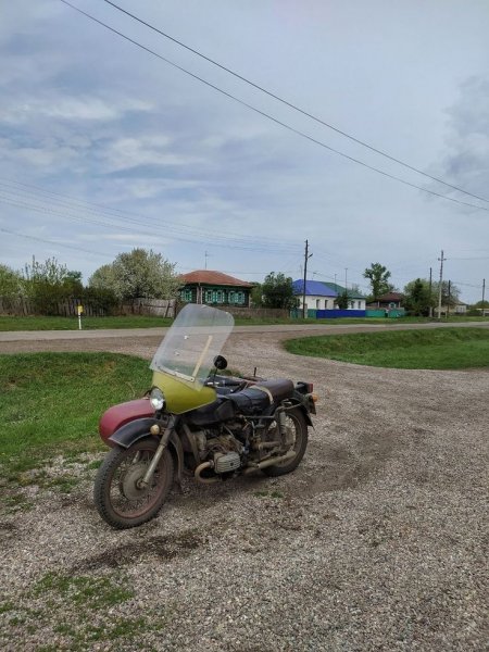 Наши любимые моцики на которых мы гоняли в деревне