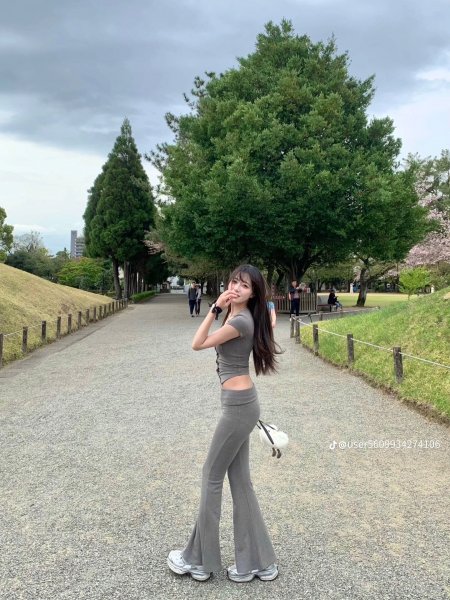 picture_396086973
