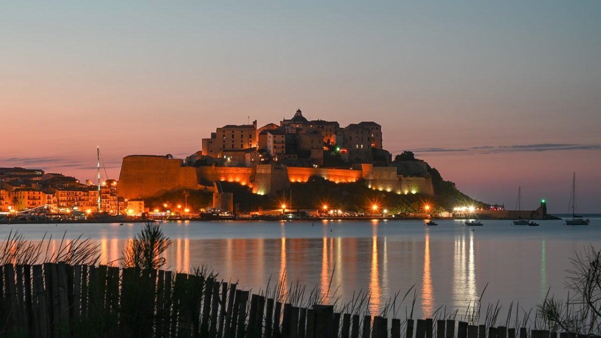 calvi, corsica, evening atmosphere, sunset, landscape, lights, reflection, citadel, island, sea, mediterranean, france, evening sky, beach, promenade, port, boats, sailboats, reflect, afterglow, summer, vacations, summer vacation, fastening, castle