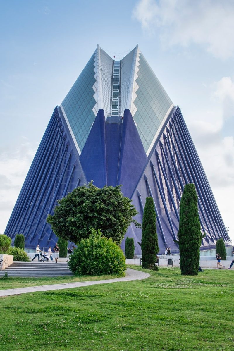 building, architecture, modern, park, grass, sky, clouds, museum, blue, artistic, garden, traditional, geometric, symmetry, concrete, panorama, tourist, city, vacation, windows