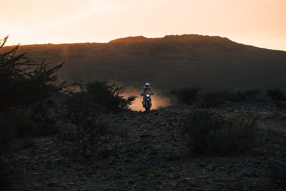 motocross, motorcycle, road, riding, adventure, travel, nature, desert, sand, dawn, sunset, sand dunes, dusty, desert ride, speed, landscape photography, enduro, off-road, feeling, outdoor