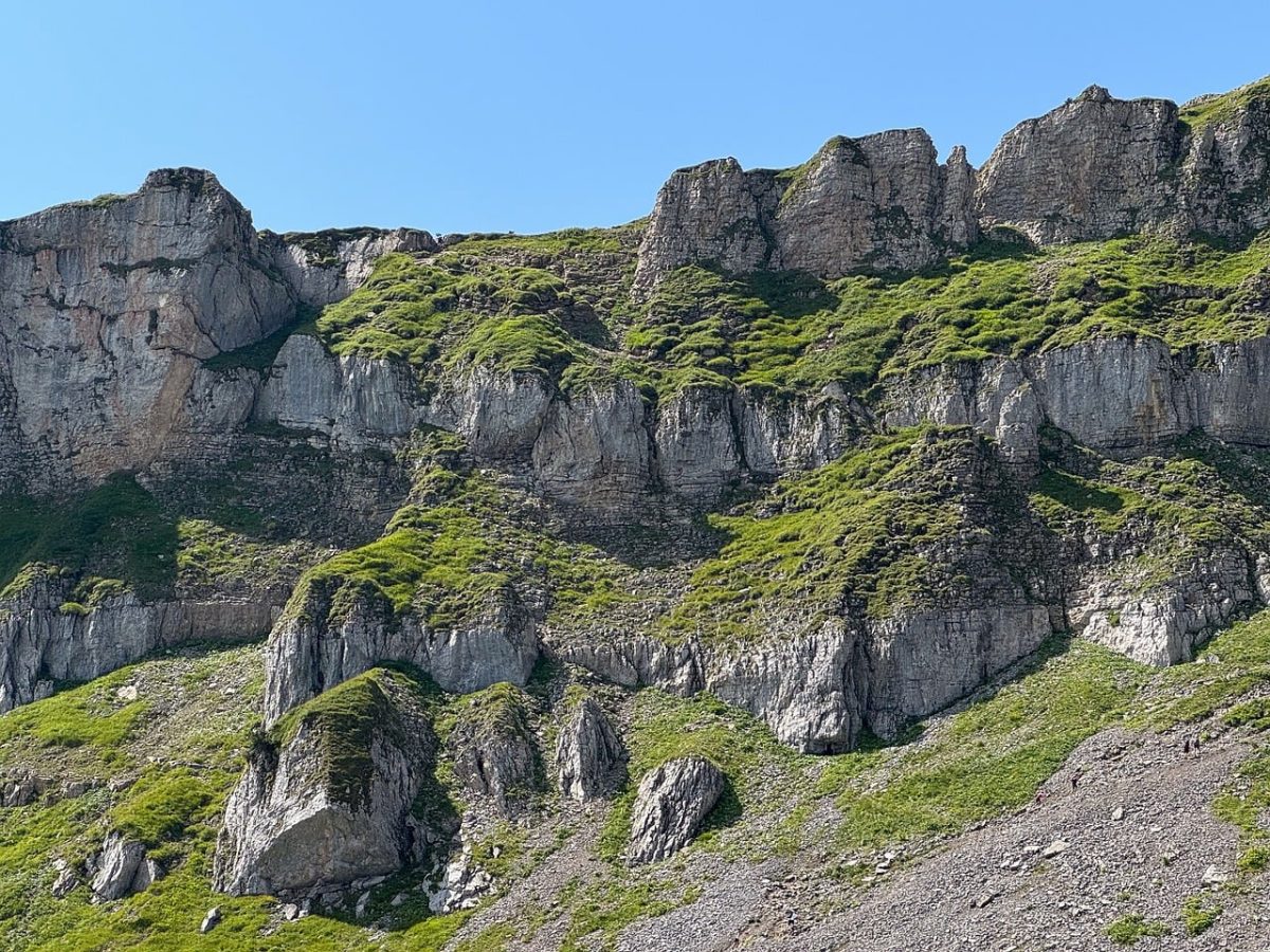 mountain, cliff wall, alps, summer landscape, austria, hiking, nature, landscape, kleinwalsertal, steep, hiking trail, rock formation, allgäu alps