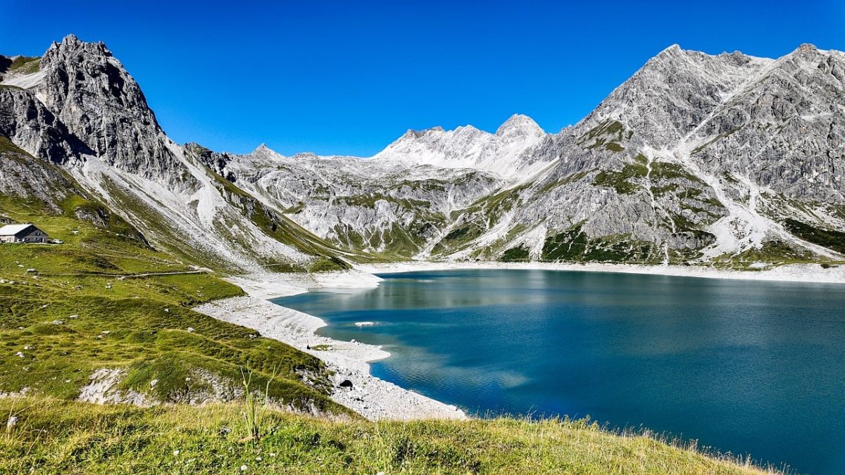 lake, mountains, nature, landscape, alps, forest, switzerland, austria, lake-laghi, blue sky, mountain meadows, summer scenery, hiking, fresh air, grass, alpine landscape, natural beauty, gorge, tranquil, panorama