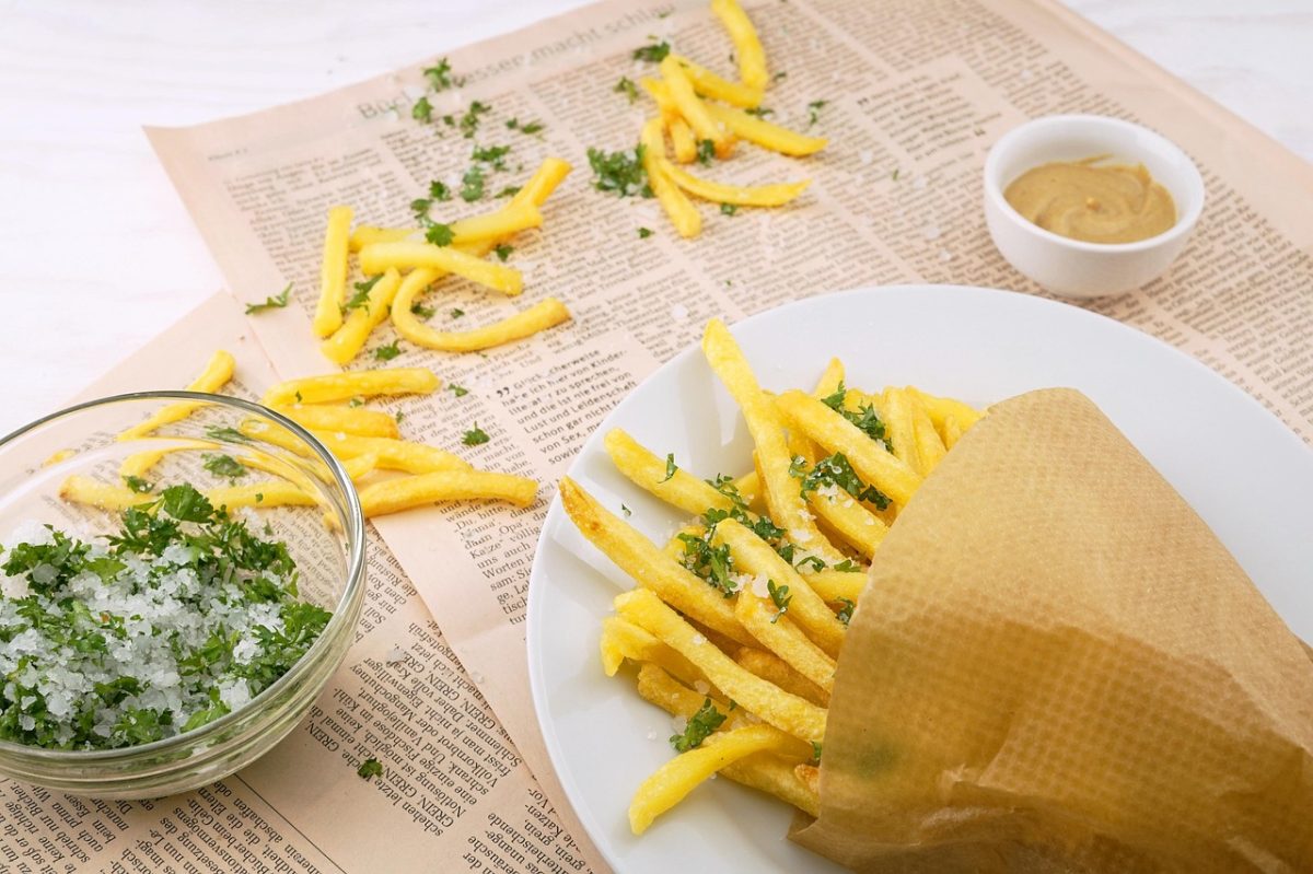 french fries, potato, appetizer, delicious, dish, fast food, food, fries, herbs, salt, meal, plate, food photography, french fries, french fries, french fries, french fries, french fries, potato, fast food, fast food, fast food, fries, fries, fries, fries