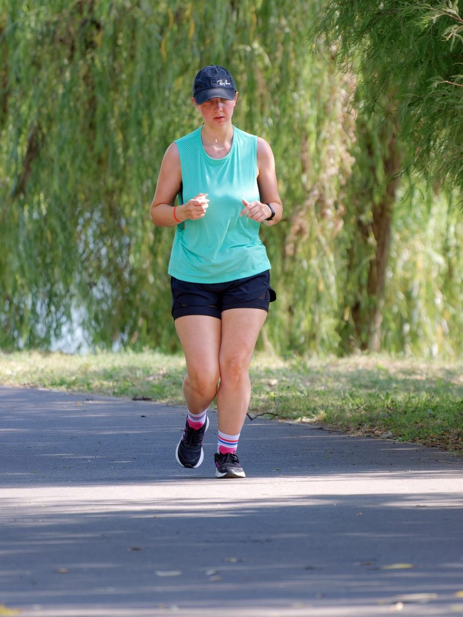 staff, woman, jogging, exercise, young, girlie, running, alley, park, naturally, sports, health, lifestyle, recreation