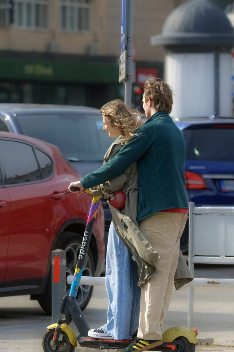 couple, young, people, riding, electric scooter, street, urban, cars, transport, recreation, lifestyle