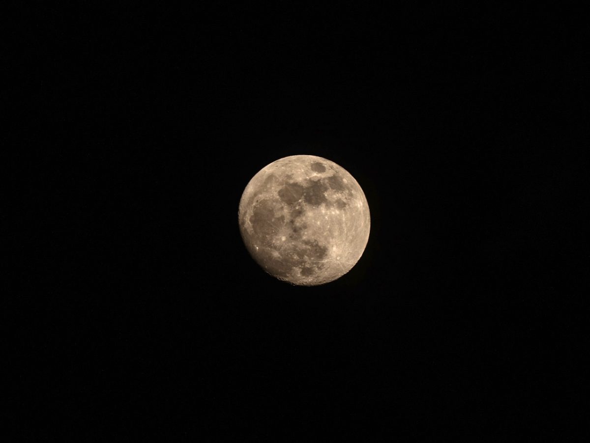 full moon, moon, night, nature, moonlight, sky, dark, luna, lunar, mystical, fantasy, landscape, night sky, evening, atmosphere, heaven, crater, planet, astronomy, universe