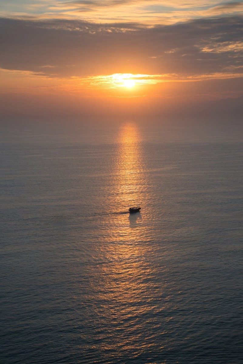 sunset, sea, phone wallpaper, boat, iphone wallpaper, fishing boat, the sea, ipad wallpaper, mobile wallpaper 4k, mobile wallpaper, nature, natural, lock screen wallpaper, beautiful wallpaper, samsung wallpaper, landscape, wallpaper
