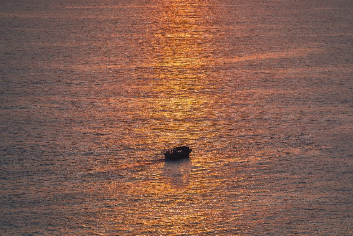 sunset, nature, hd wallpaper, sea, free background, 4k wallpaper 1920x1080, boat, cool backgrounds, nature wallpaper, full hd wallpaper, fishing boat, beautiful nature, windows wallpaper, the sea, wallpaper hd, beautiful wallpaper, laptop wallpaper, wallpaper 4k, 4k wallpaper, nature background, desktop backgrounds, mac wallpaper, natural, landscape, free wallpaper, wallpaper