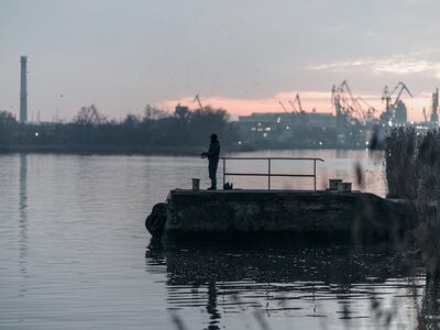 fishing, harbor, silhouette, evening, nature, river, tranquility, concrete, cranes, water, clouds, light, x-ray, work, reflection, black and white, lonely, misty, soft light, contrast