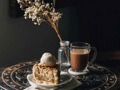 apple pie, afternoon tea, table setup, baked goods, apple crumble, iced coffee, dessert