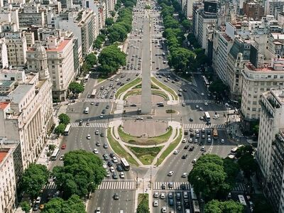 city, aerial, avenue, traffic, architecture, urban, skyscraper, monument, street, cars, metropolis, infrastructure, horizon, skyline, landmark, road, buildings, travel, cityview, vast, ai generated