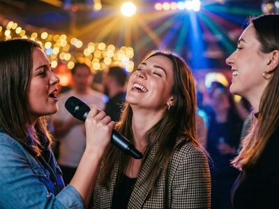 karaoke, singing, friends, party, celebration, nightlife, music, microphone, joy, laughing, girls, evening, fun, entertainment, stage, bar, event, social, happy, lifestyle, ai generated