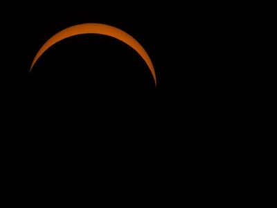solar eclipse, astronomy, celestial event, moon phase, cosmic phenomena, sun, natural phenomenon, universe, crescent, astrophotography, light and shadow, sky observation, dark sky, silhouette, astral phenomenon, sky, visible stars, light reflection, celestial photography, natural magic