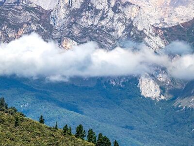 mountains, landscape, picos de europa, spain, asturias, scenery, mountain peak, cantabria, hiking, clouds, sky, tourism, natural beauty, travel, nature, outdoor, tranquility, nature reserve, charming