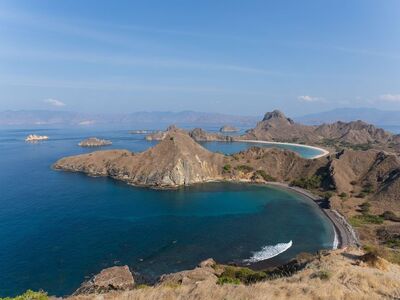 padar, island, nusa tenggara, indonesia, komodo national park, flores, tropical paradise, beautiful landscape, ocean view, peninsula, tourist attraction, national park, mountain view, coastal view, tourist photography, nature photography, exploration, panoramic view, crystal clear water, blue ocean