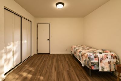 bedroom, empty, bed, child's room, apartment, home, interior, simple, modern, light, spacious, wood, floor, laminate, closet, door, property, single bed, blanket, minimalist, interior design