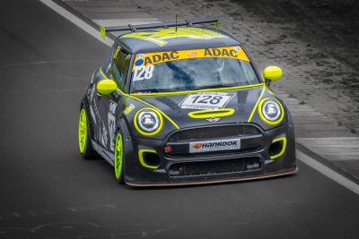 car racing, race car, race track, motorsport, racing
