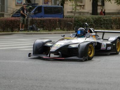 race car, formula 1, urban, entertainment, city, vehicle, street, event, running, asphalt, driver, snapshot, capital