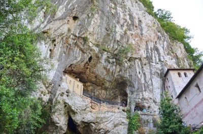 landscape, nature, mountain, cliff, rocks, structure, walkway, high, hike, people, tourists, trip, naturally, spain