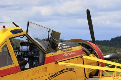 agricultural pilot, pzl 106, crooked, agriculture, water bomber, forest fire, vintage, airshow, hahnweide, old, antique car, ott 2025, interflight, gdr aviation