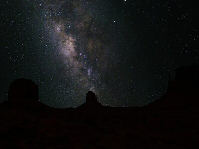 milky way, universe, galaxy, space, stars, hd wallpaper, sky, night, cosmos, astronomy, constellations, stargazing, dark, monument valley, usa, arizona, navajo, landscape, monument, america, travel, scenic, mood, wallpaper, copy space, greeting card
