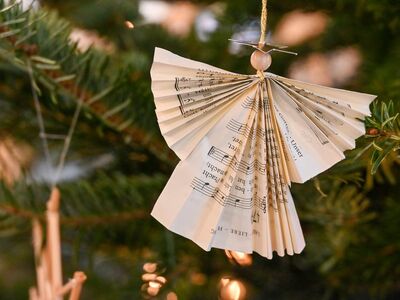 angel, christmas, christmas tree, hymn book, advent, christmas party, tree decorations, decoration, christmas eve, tree, fir tree, christmas decorations, fixed, faith, jesus, christianity, church